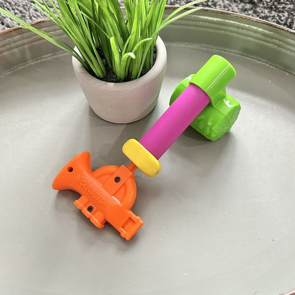1992 Mcdonalds Happy Meal Toy Nickelodeon Gotcha Gusher Water Gun Squirt